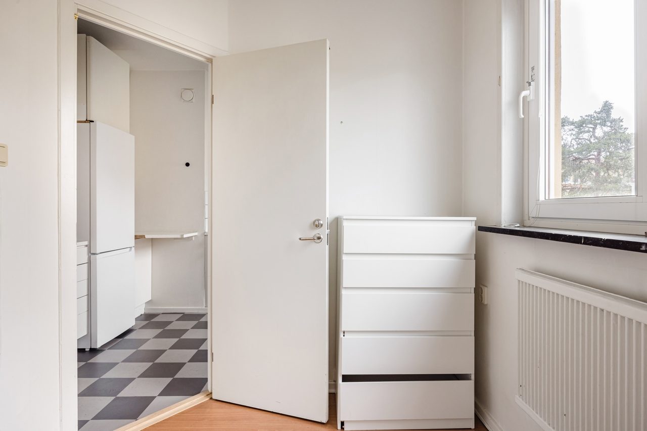 Per Lindeströms väg 82