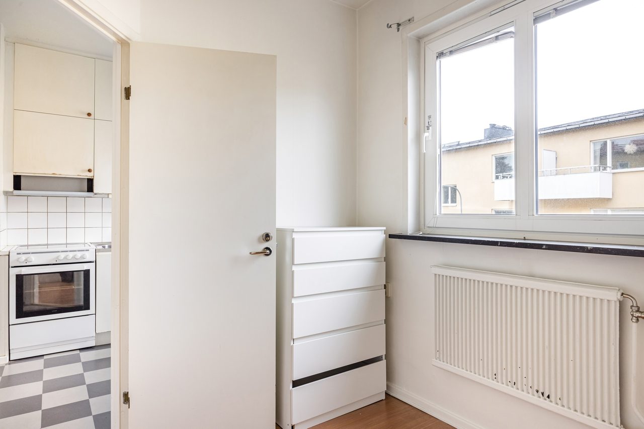 Per Lindeströms väg 82