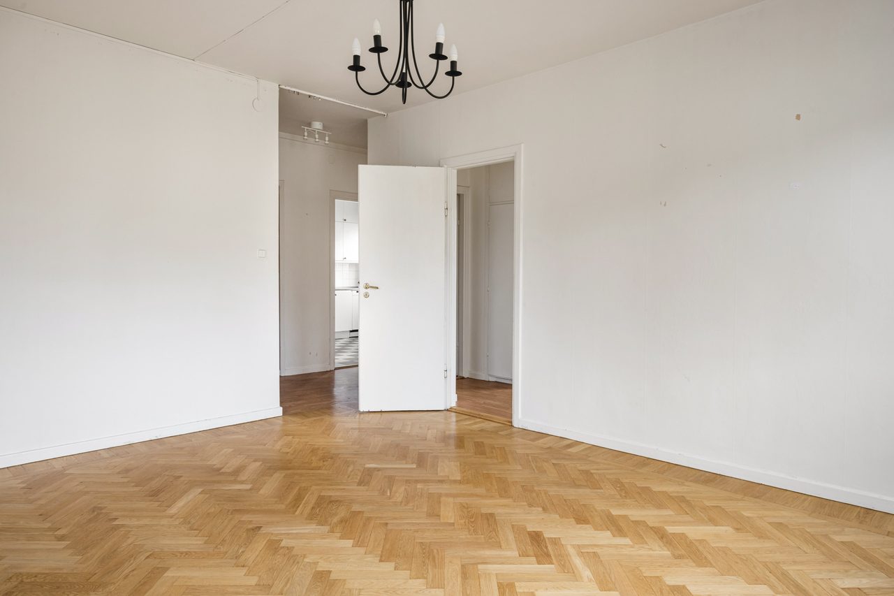 Per Lindeströms väg 82