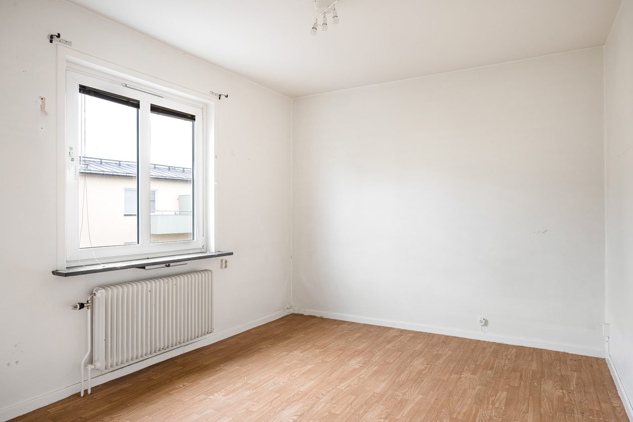 Per Lindeströms väg 82