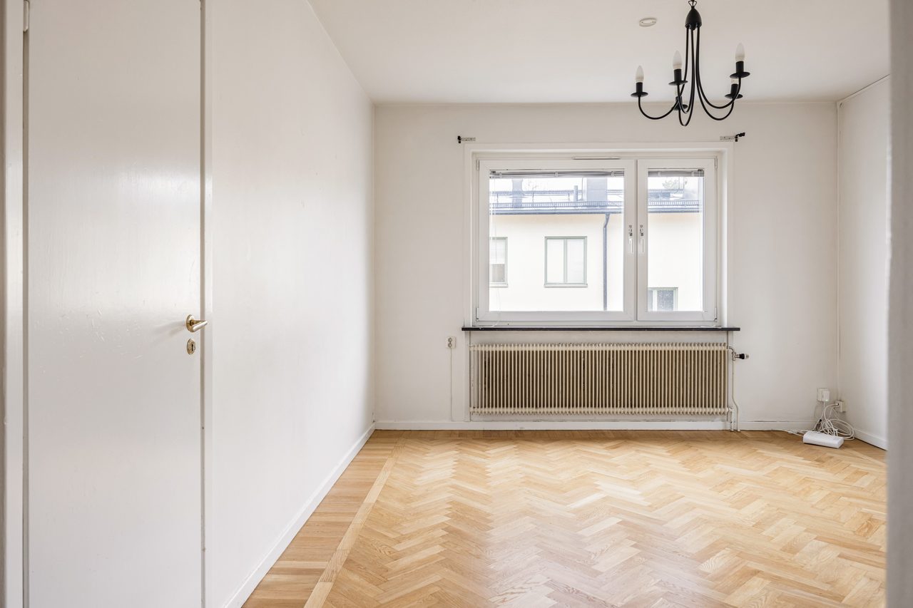 Per Lindeströms väg 82