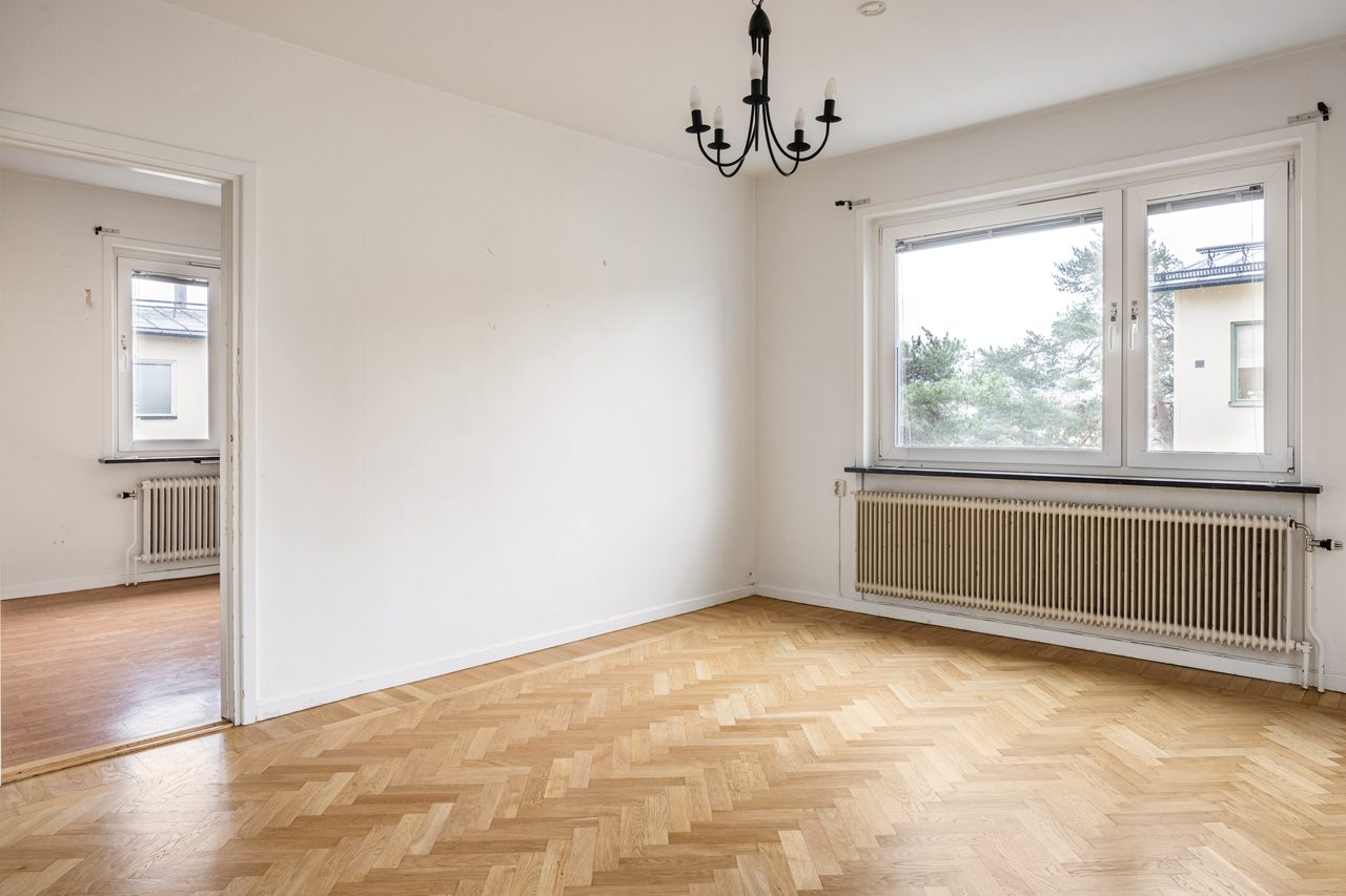 Per Lindeströms väg 82