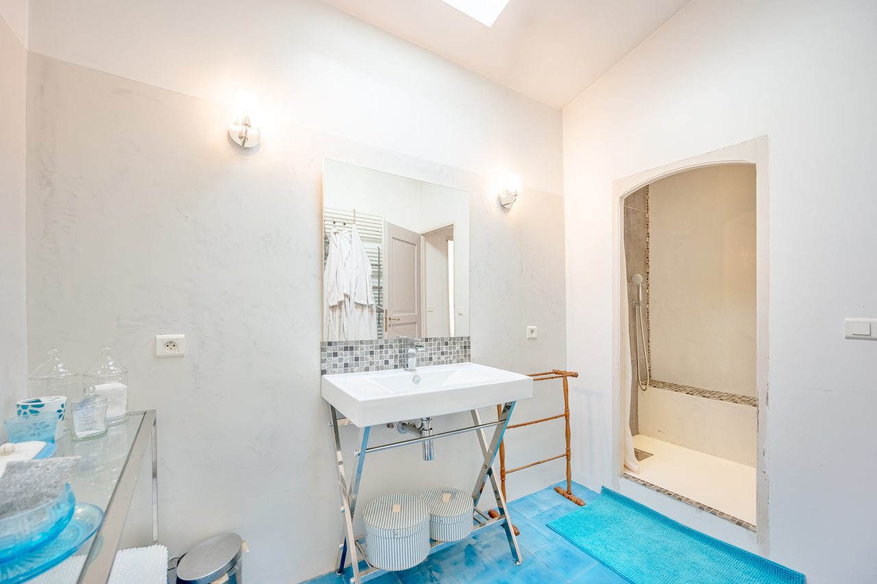 Frankrike, Saint-Maximin-La-Sainte-Baume