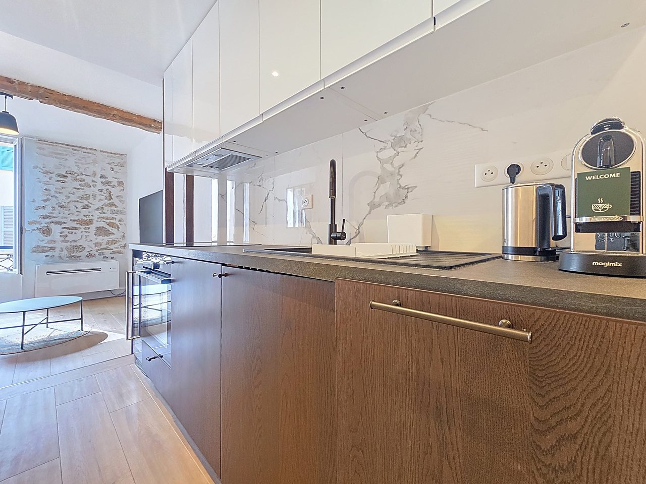 Elegant studio med karaktär i historiska Le Suquet – Cannes