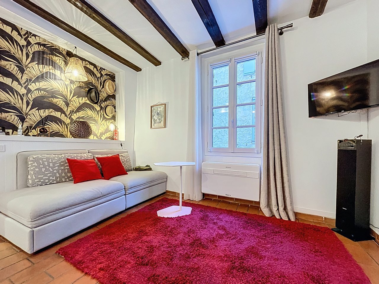 Välplanerad 2-rumslägenhet med charm och modern komfort