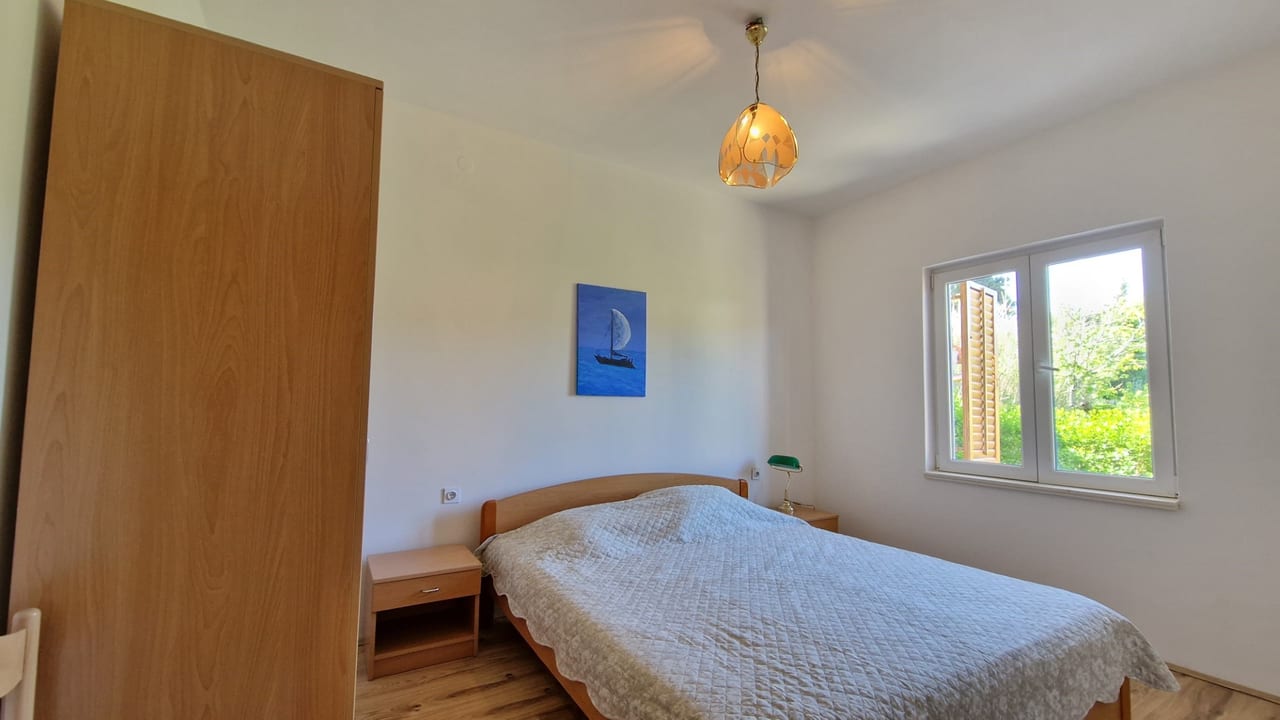 Hus 1:a raden till havet Banj på ön Pašman, Zadar skärgård