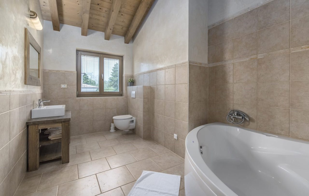 Bonasini Villa Santi