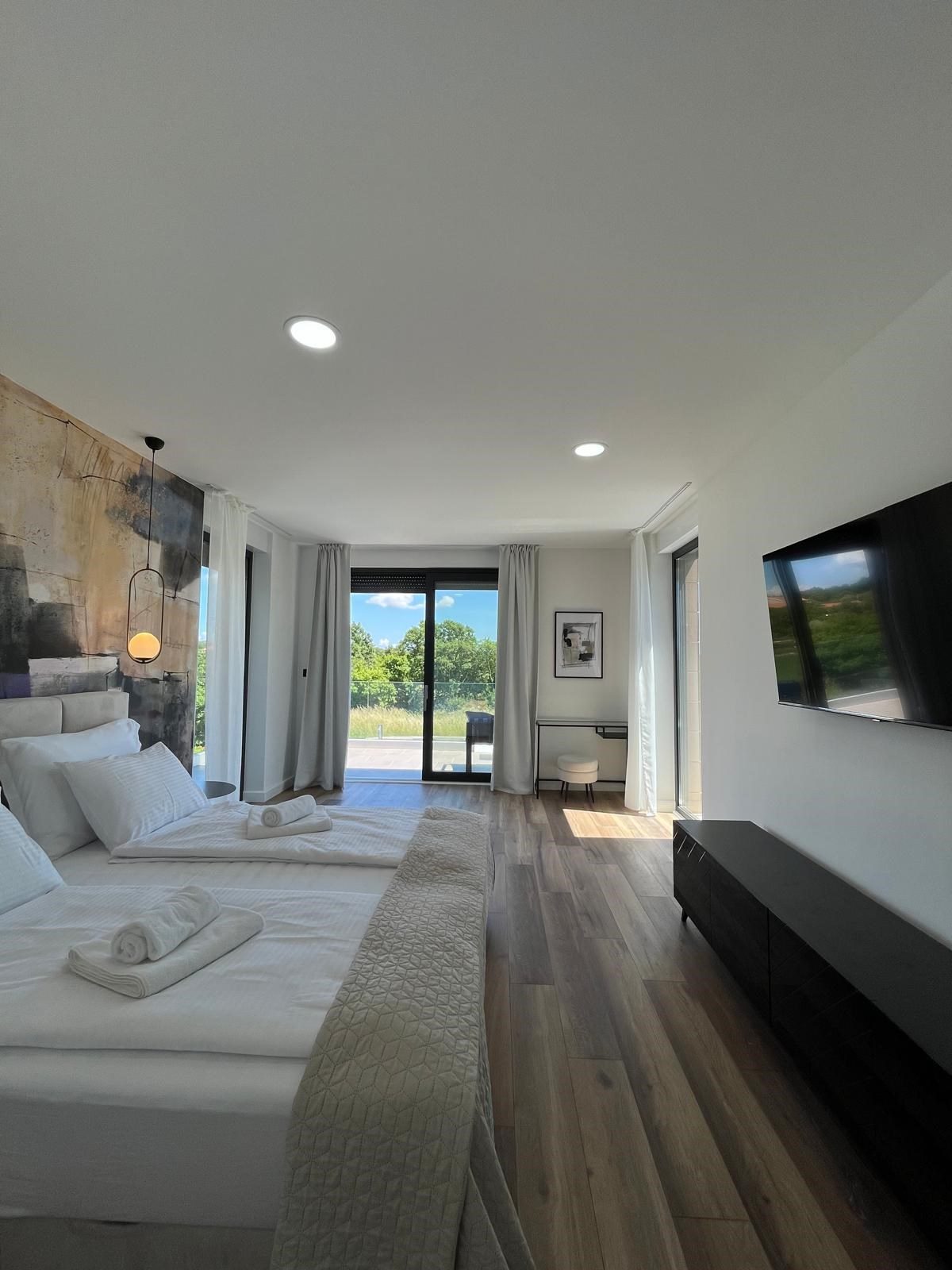 3 bedroom villa Orbanici