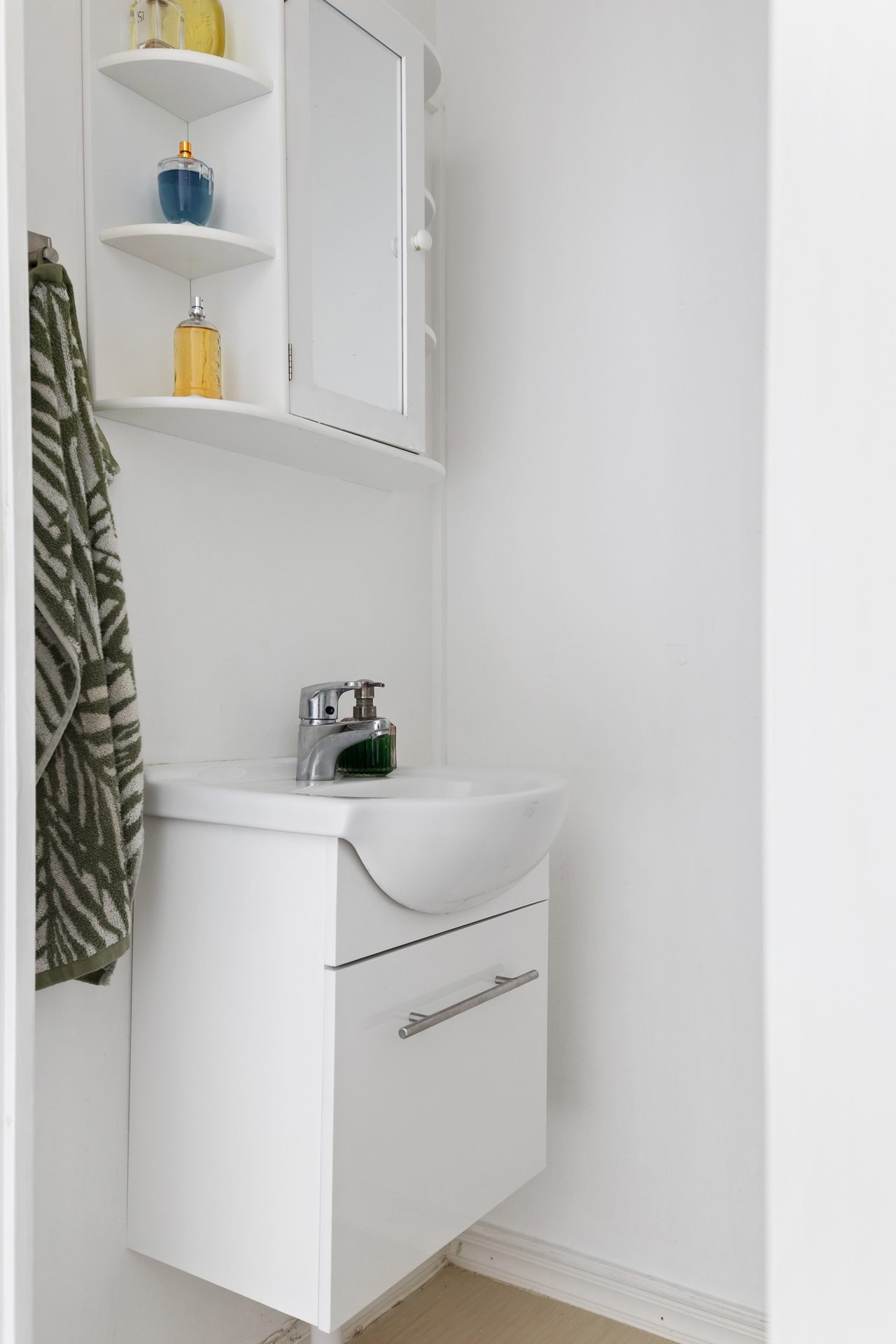 Ängsgårdsvägen 77