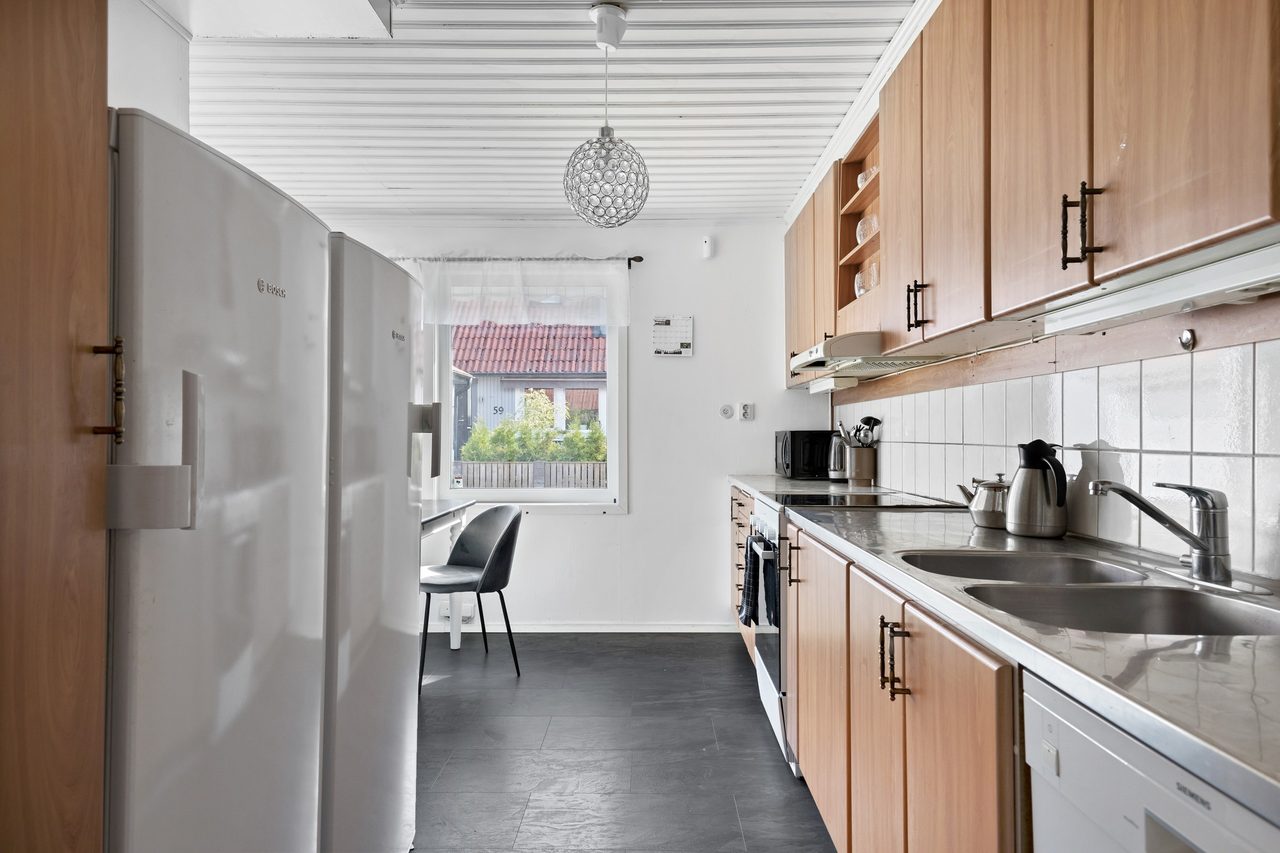 Ängsgårdsvägen 77