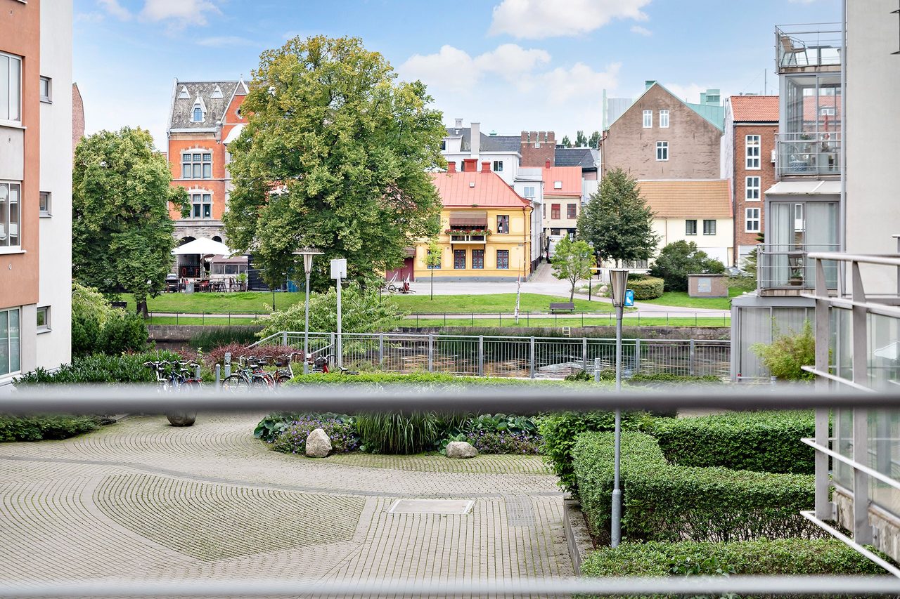 Sven Jonsons Gata 2C