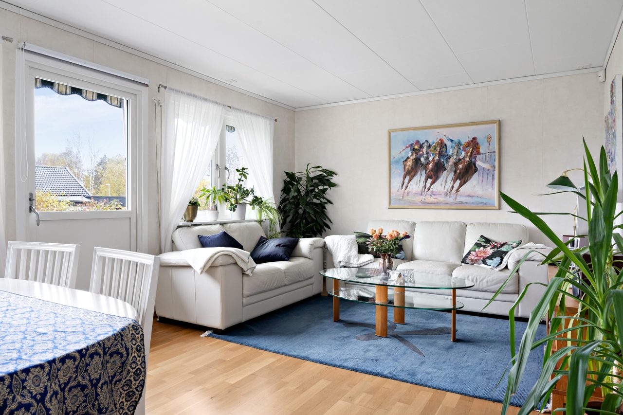 Fjällvråksvägen 5