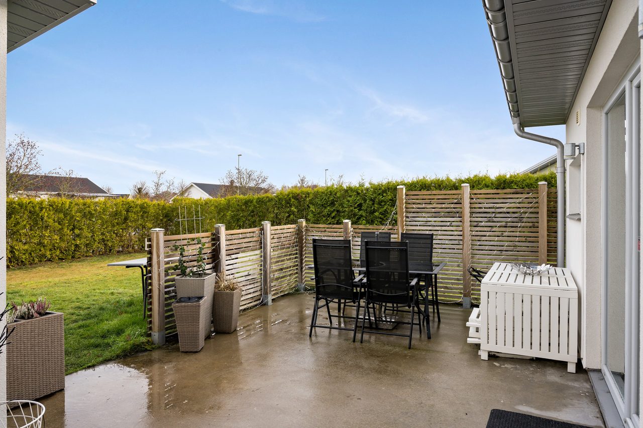 Jordgubbsvägen 24A & 24B