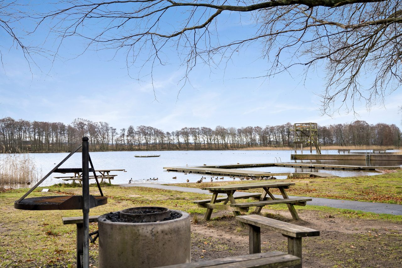 Jordgubbsvägen 24A & 24B