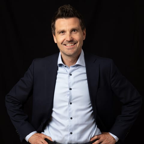 Tomas Östlund