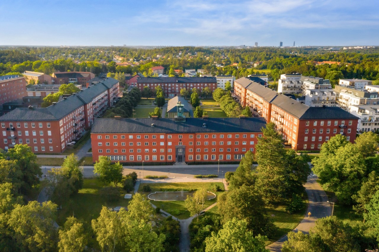 Follingbogatan 10