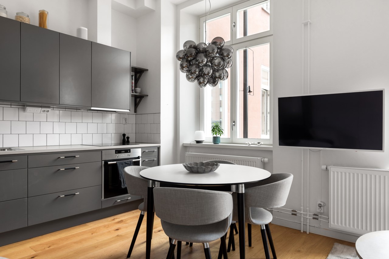 Follingbogatan 28