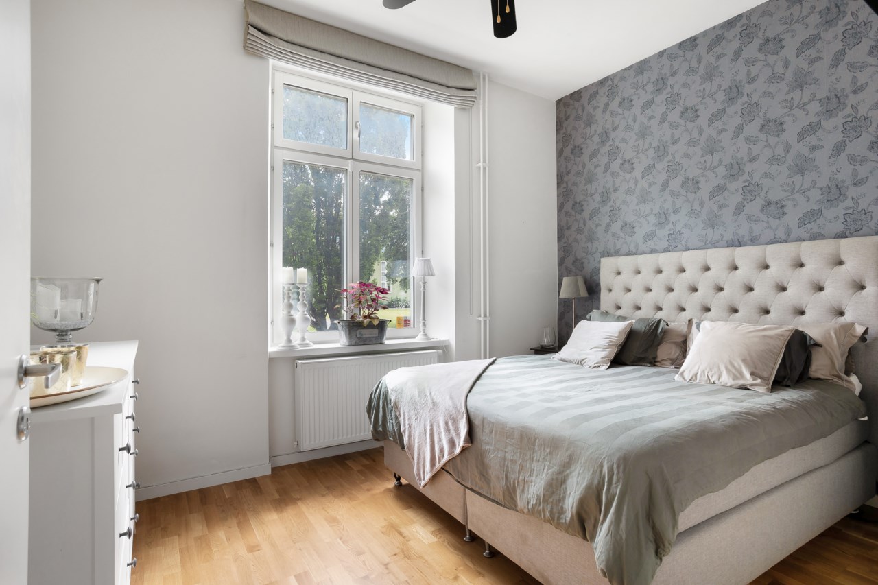 Follingbogatan 24