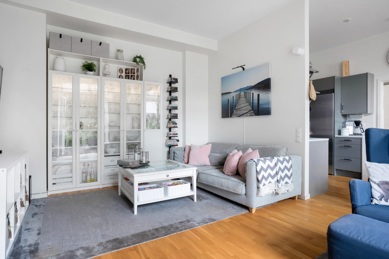 Follingbogatan 24