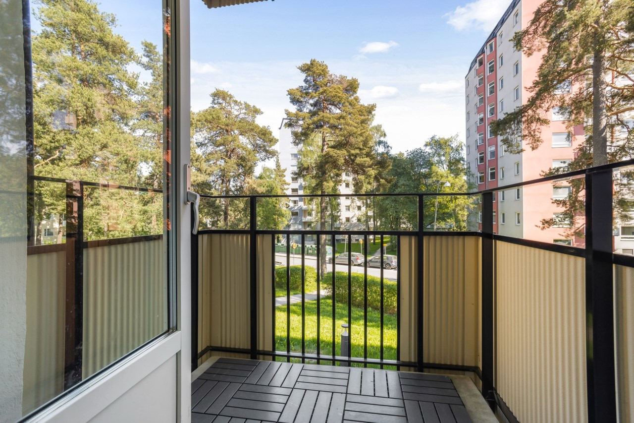 Elias Lönnrots väg 9
