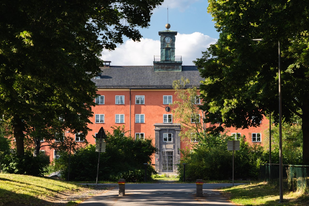 Beckombergavägen 215, högst upp!