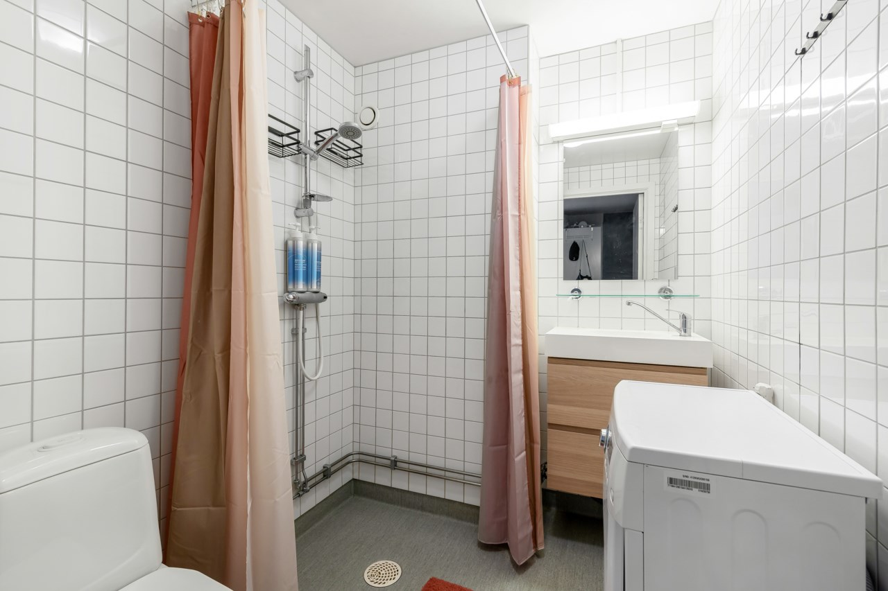Agatvägen 28