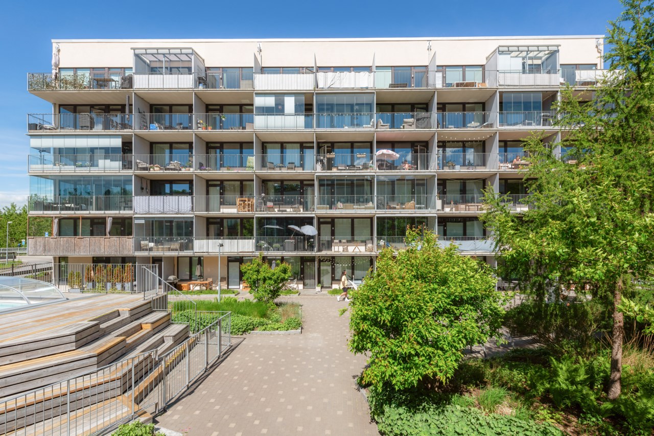 Klädesvägen 42, BV