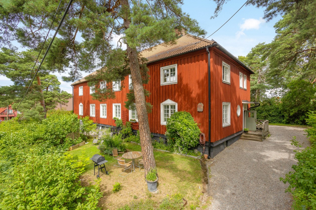 Fältmarskalksvägen 40B
