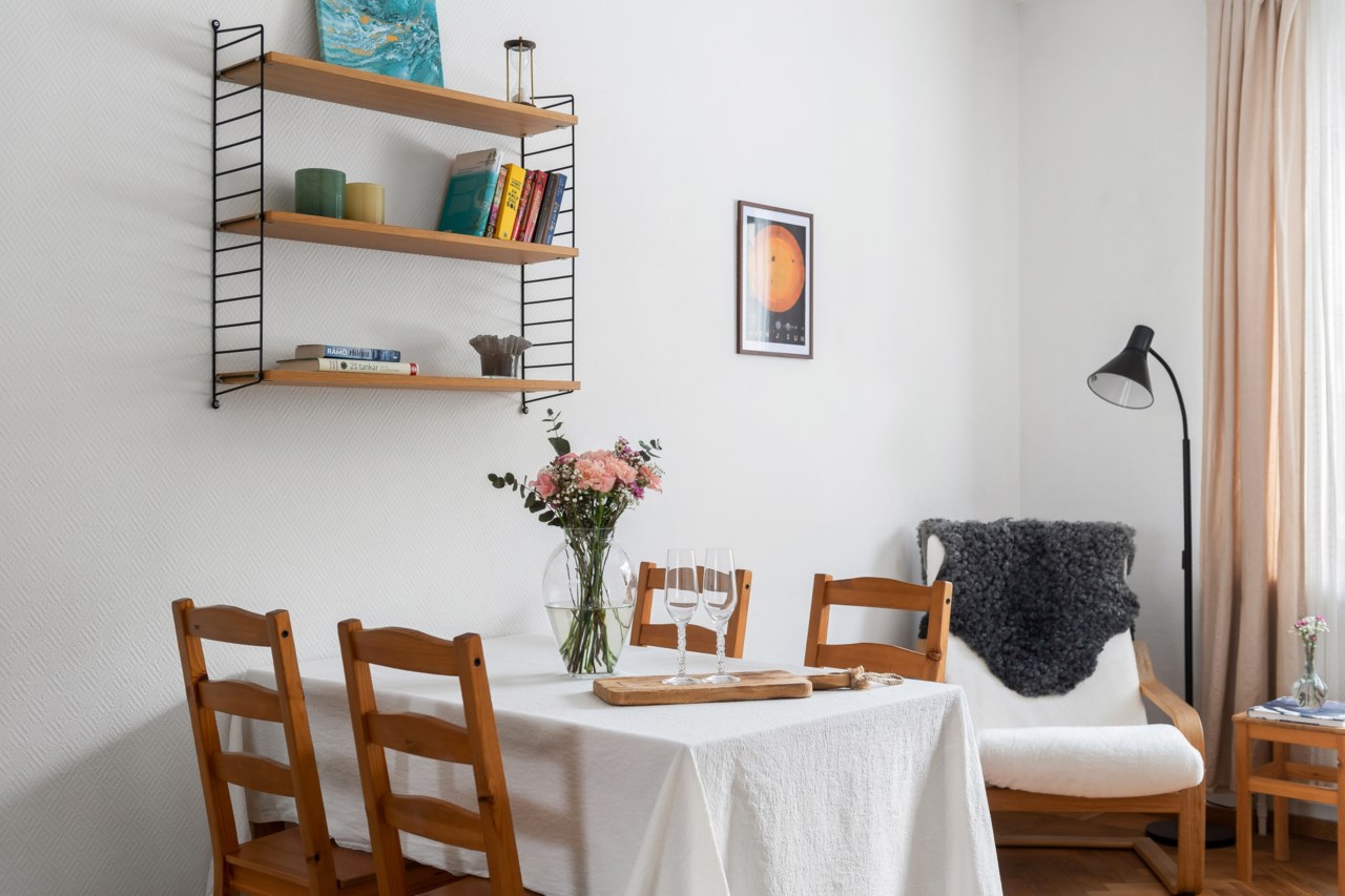 Porfyrvägen 30