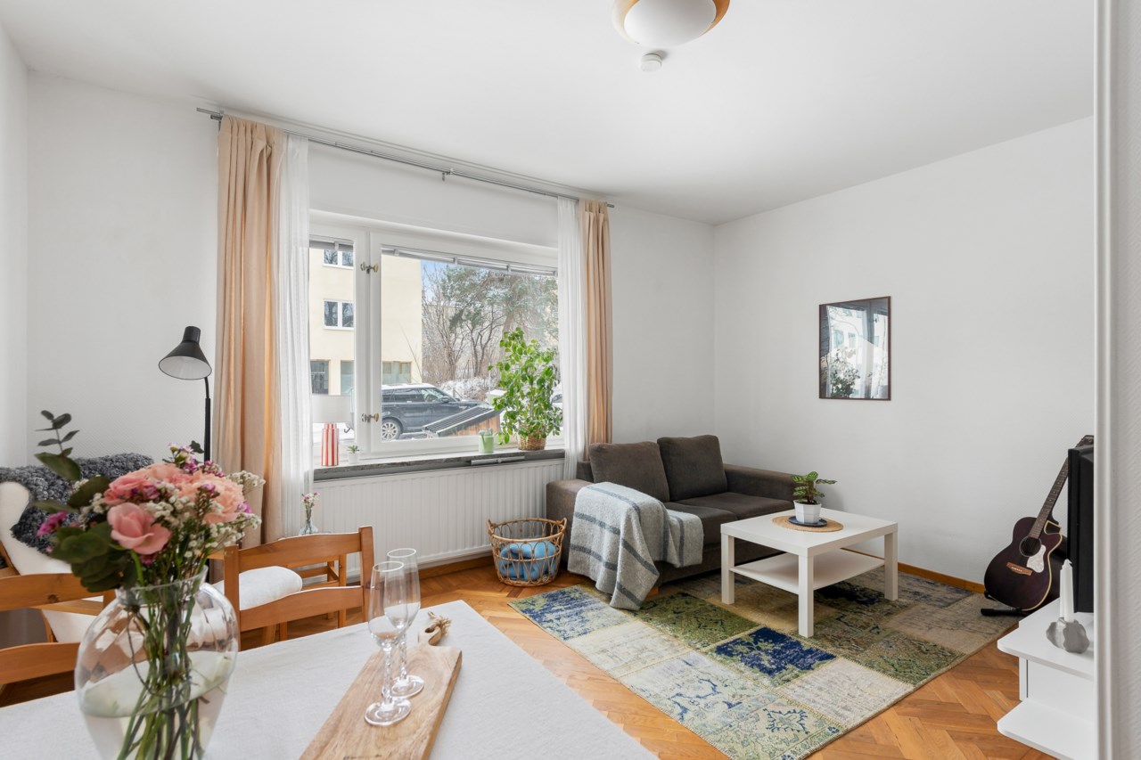 Porfyrvägen 30