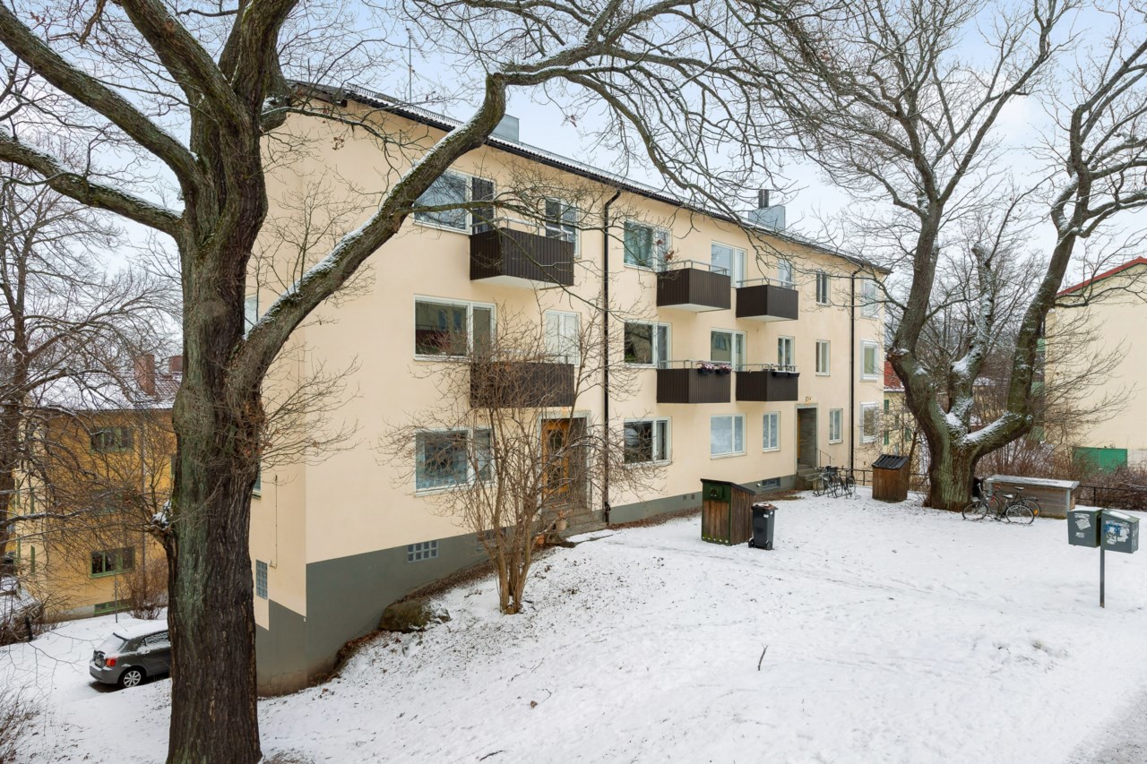 Porfyrvägen 30
