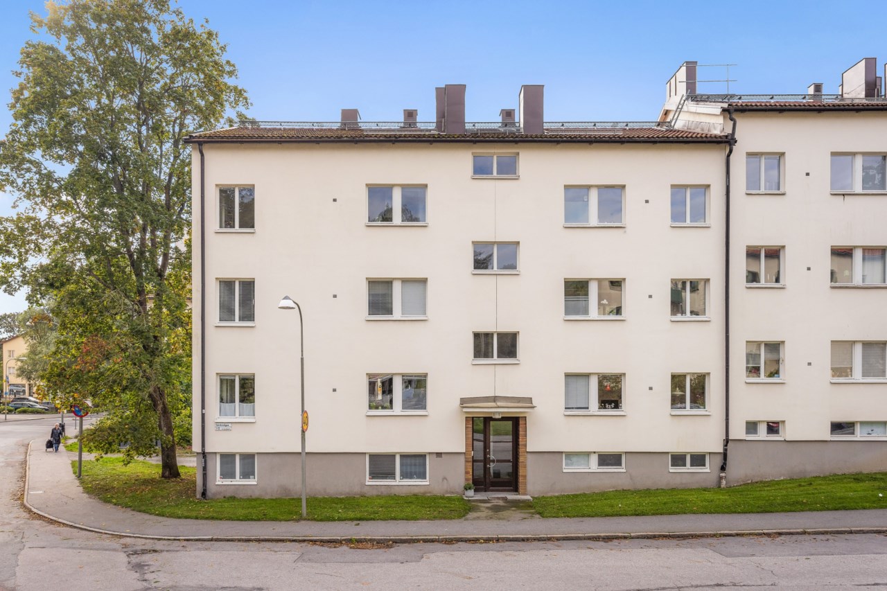 Sareksvägen 1