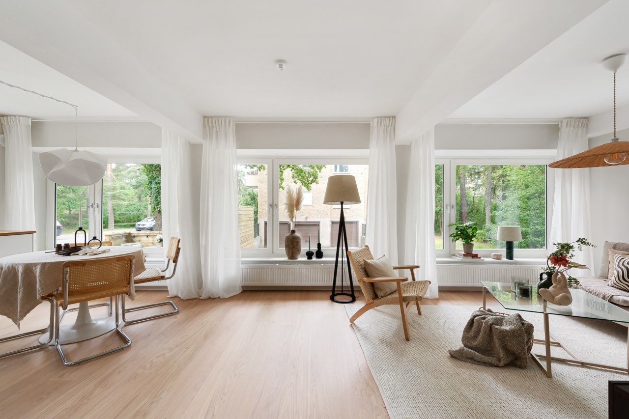 Arkitektvägen 70