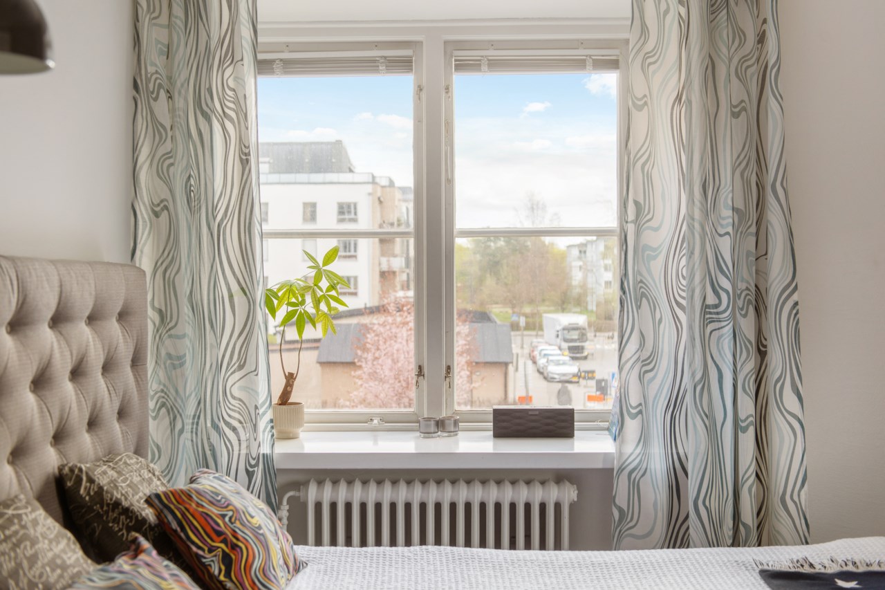 Follingbogatan 18