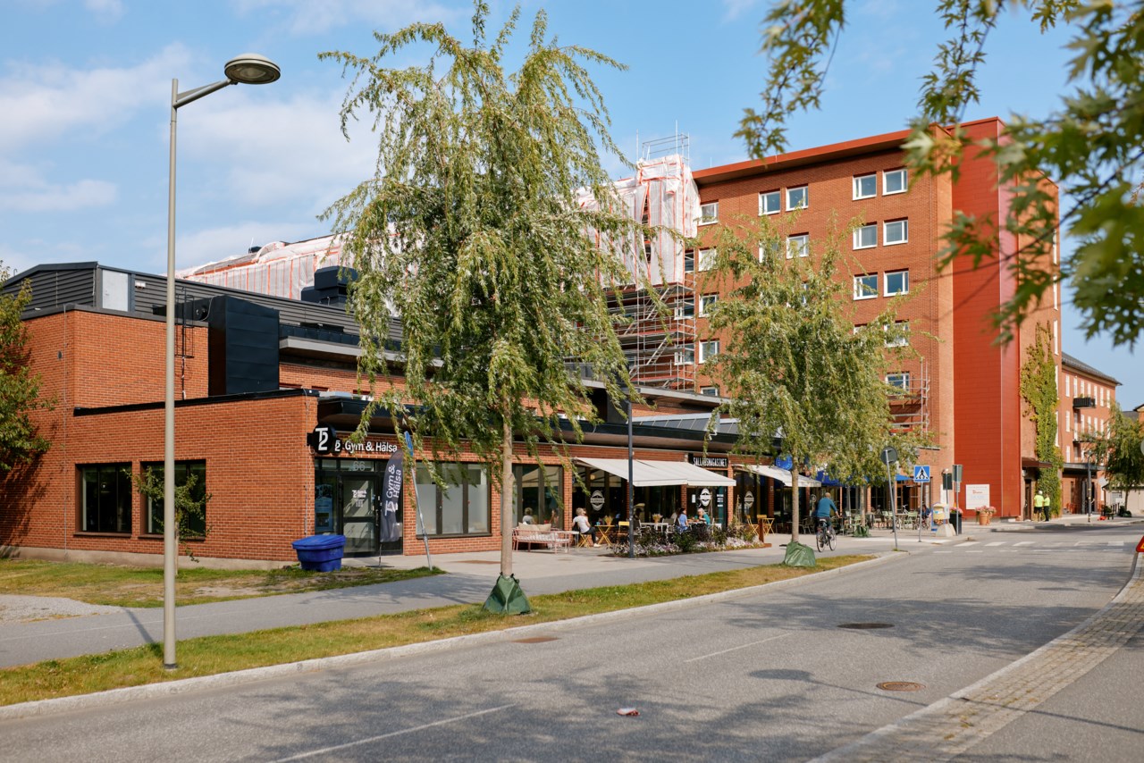 Follingbogatan 18