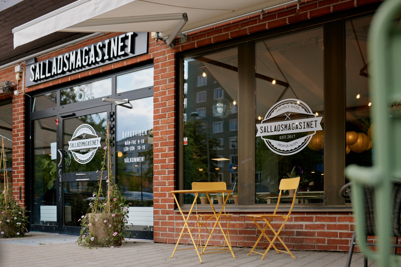 Follingbogatan 18
