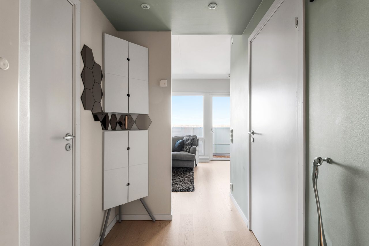 Tulegatan 16, vån 13