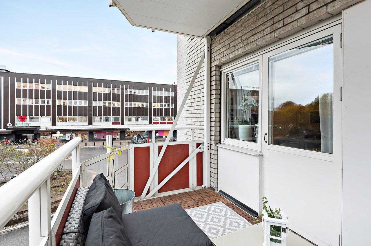 Hallonbergsplan 14, 1tr