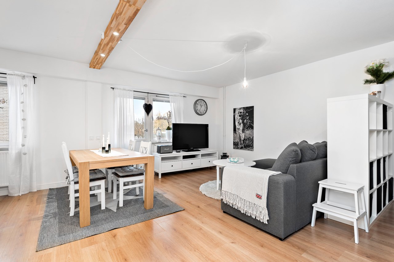 Hallonbergsplan 14, 1tr