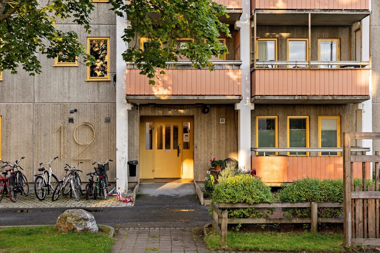 Ornövägen 12