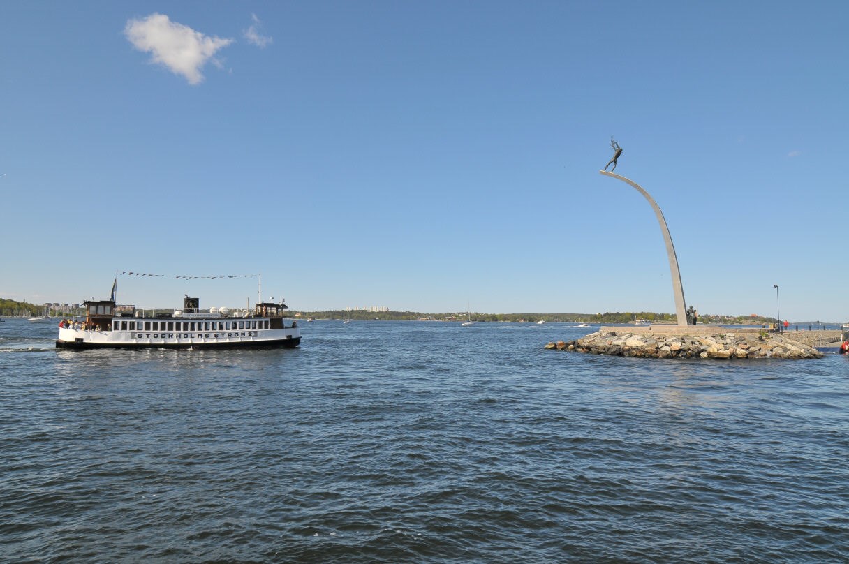 Millesstaty vid Nacka Strand