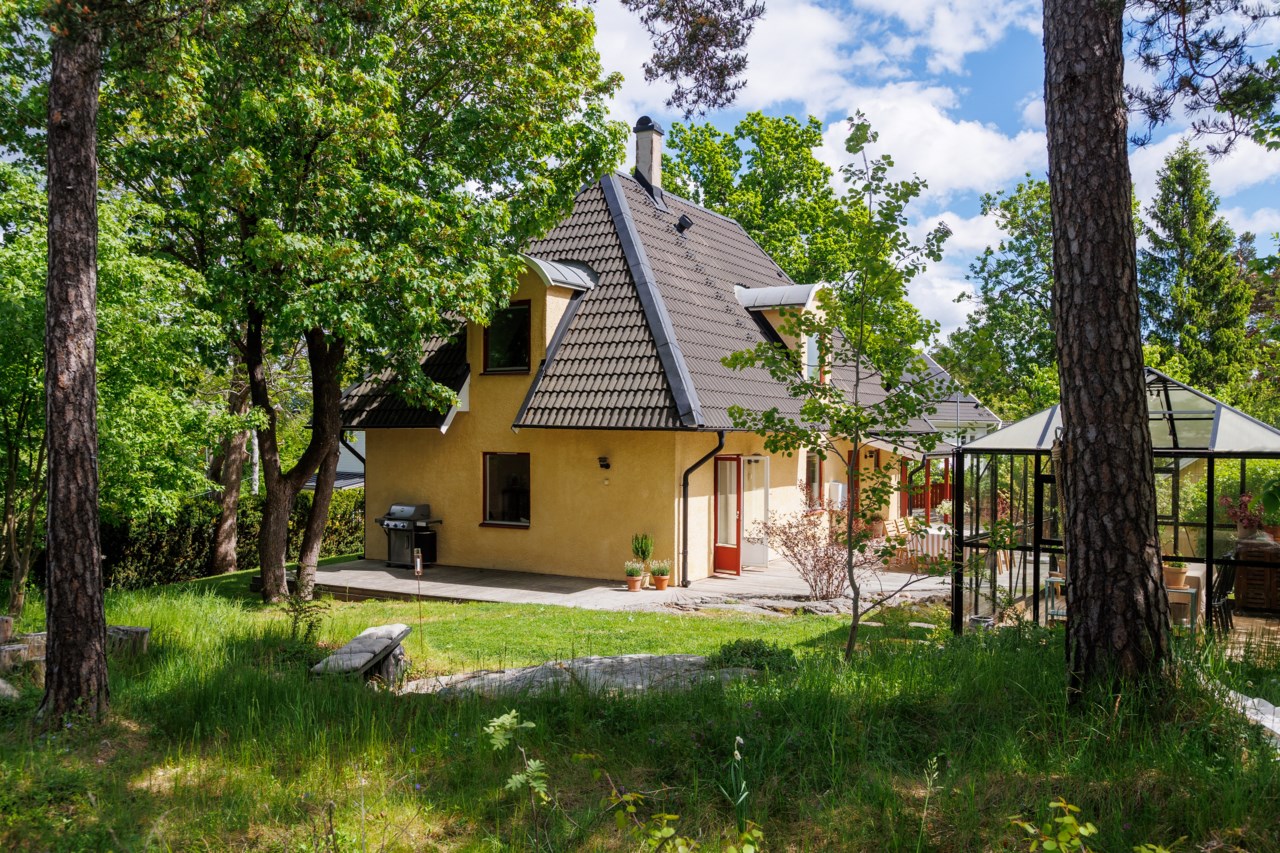 Skogdalsvägen 5