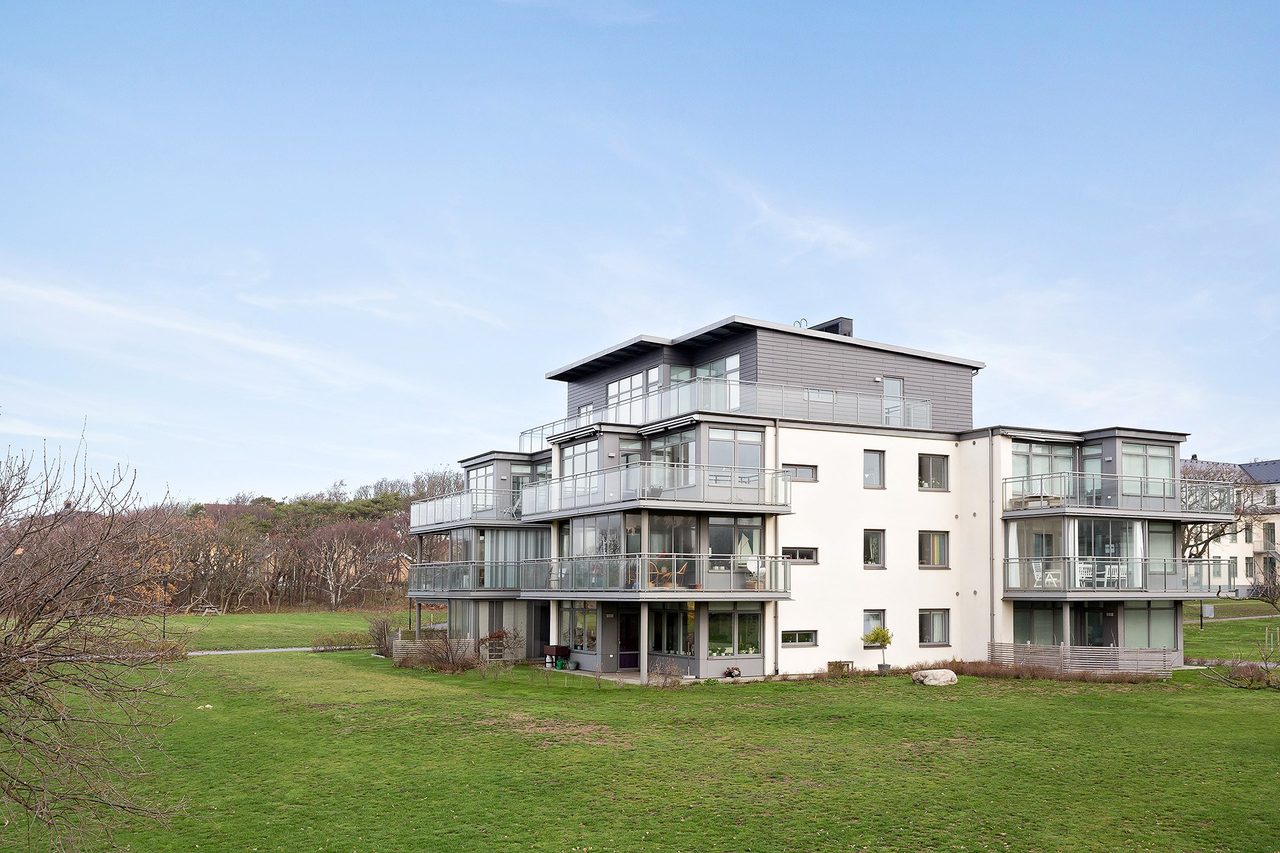 Victorias Väg 10