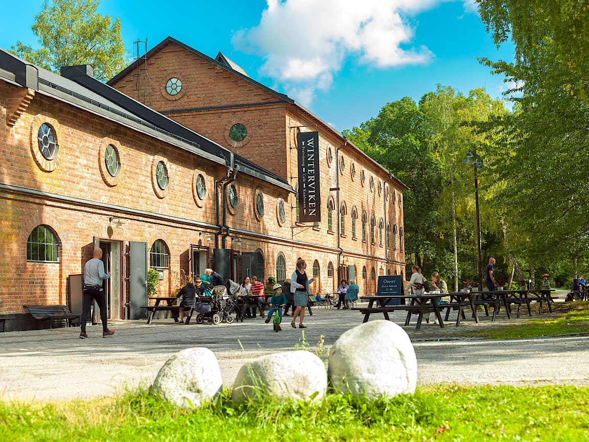 I vinterviken finns aven Nobels dynamitfabrik anno 1891 som numera är cafe