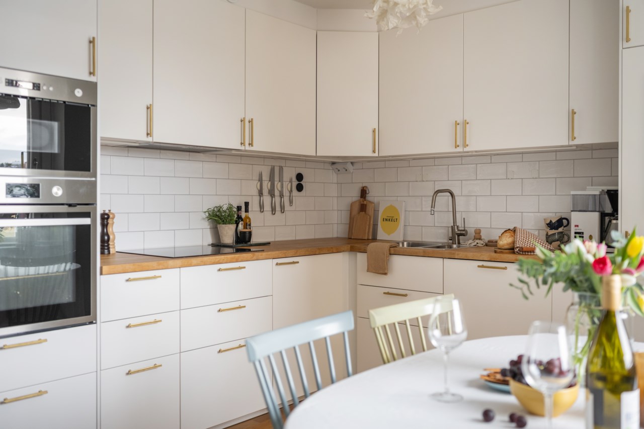 Ekensbergsvägen 15, vån 3/4