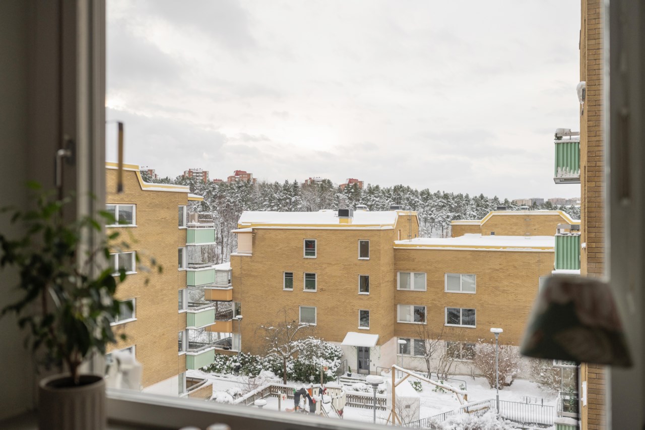 Ekensbergsvägen 15, vån 3/4