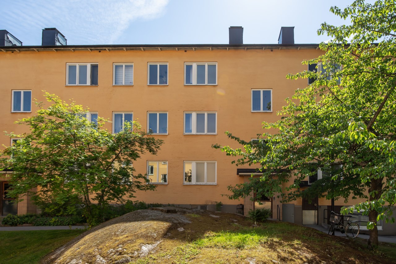 Kransbindarvägen 16