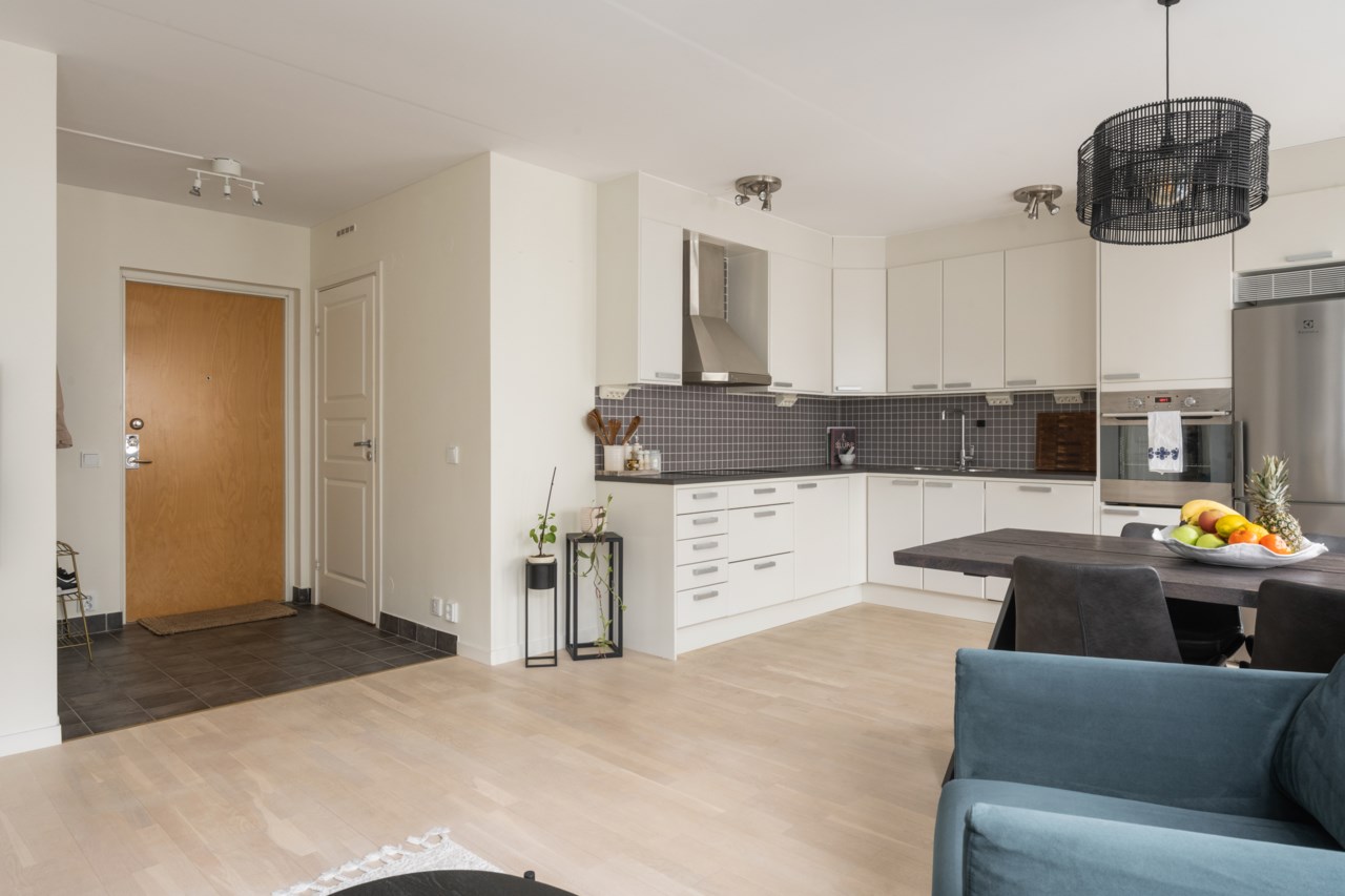 Midsommargränd 5, 2 tr