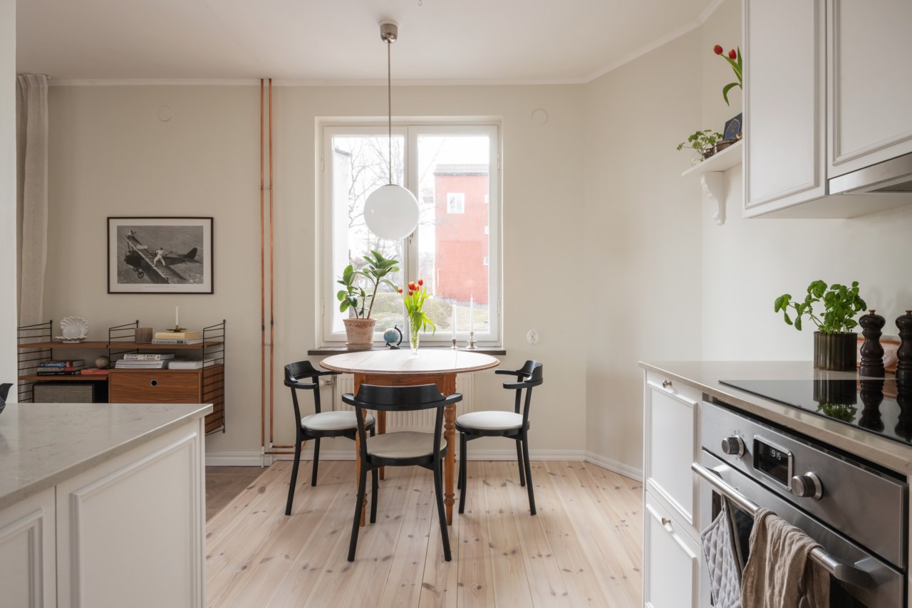 Sjöbjörnsvägen 22, vån 2/3