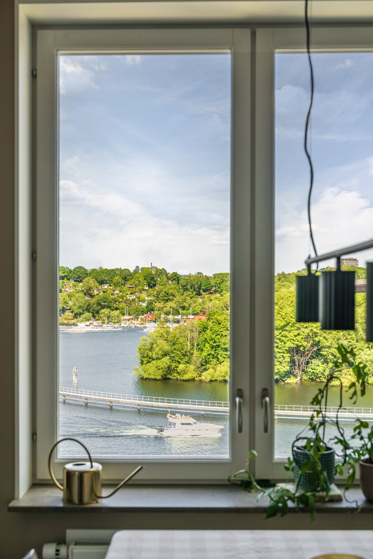 Sjövikskajen 70, högst upp!